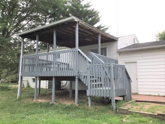 Building Photo - 2075 Grants Pkwy