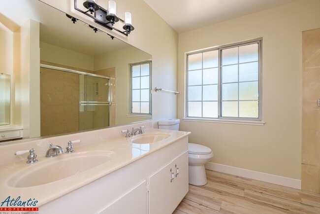Building Photo - Beautiful Willow Glen Home | Desirable Location