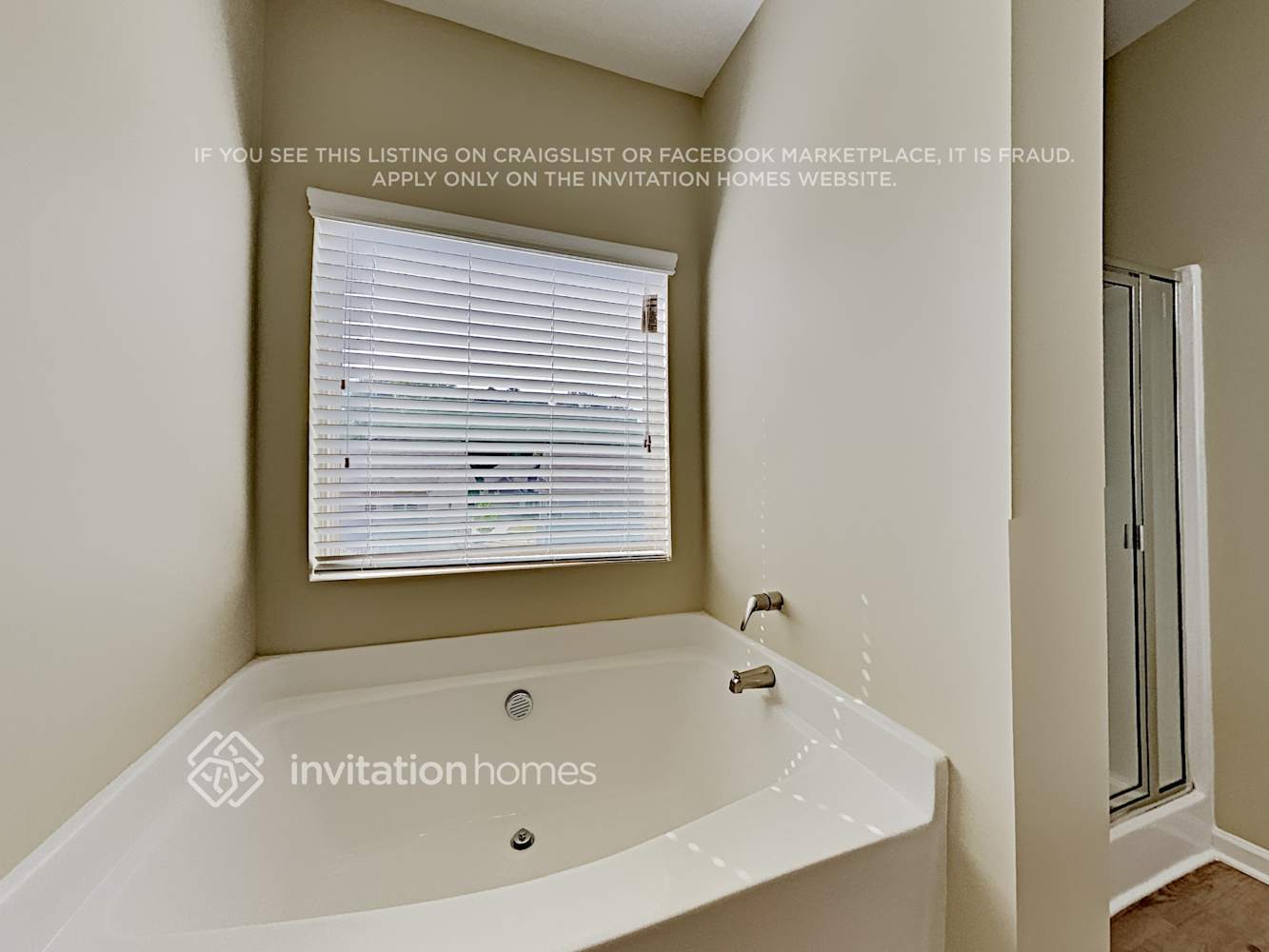 Building Photo - 856 Blind Brook Cir