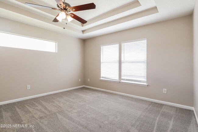 Building Photo - 683 Southland Ln