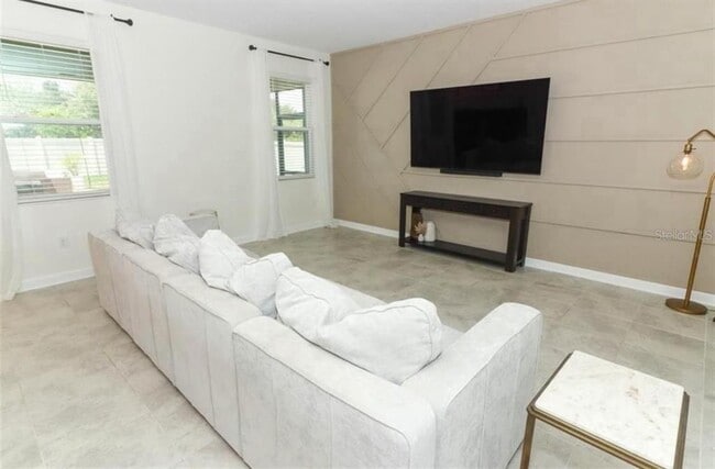 Building Photo - 2872 Nottel Dr