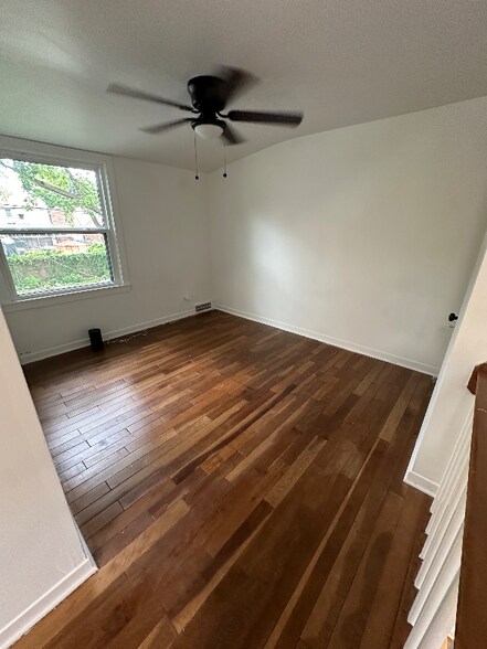 Building Photo - 14552 Southfield Fwy