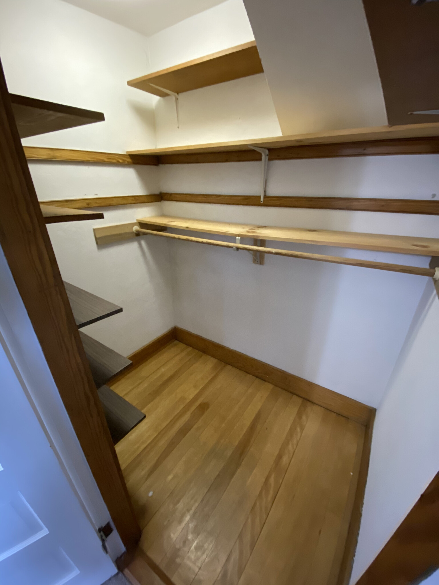 Building Photo - 30 Boyce St