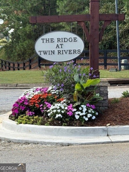 Building Photo - 4511 Sunrise Rdg