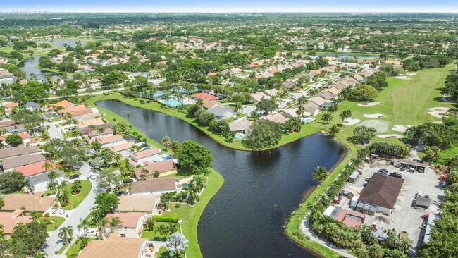 Building Photo - 6740 Brookhurst Cir
