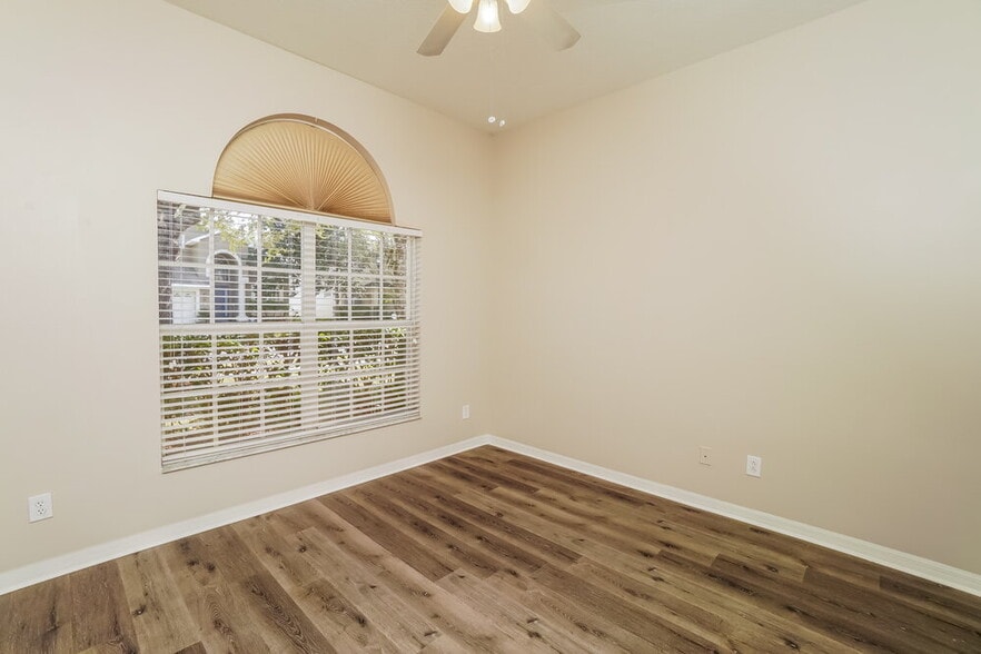 Building Photo - 4419 Huddlestone Dr