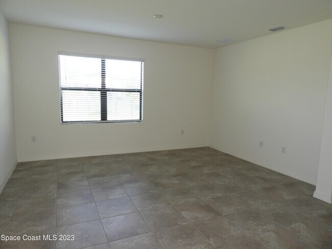 Building Photo - 3782 Coachman Ln SE