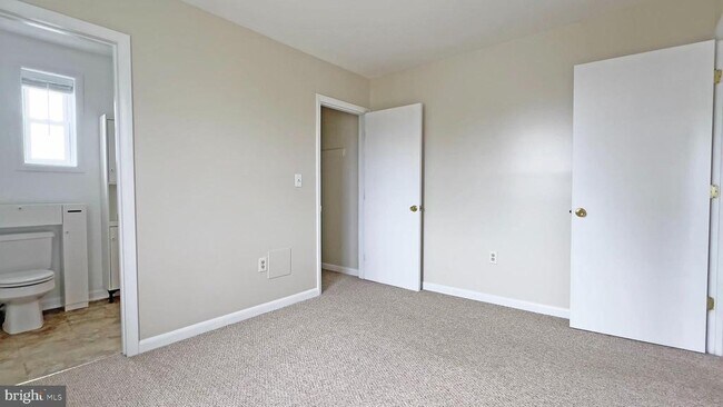 Building Photo - 7823 Denton Ave