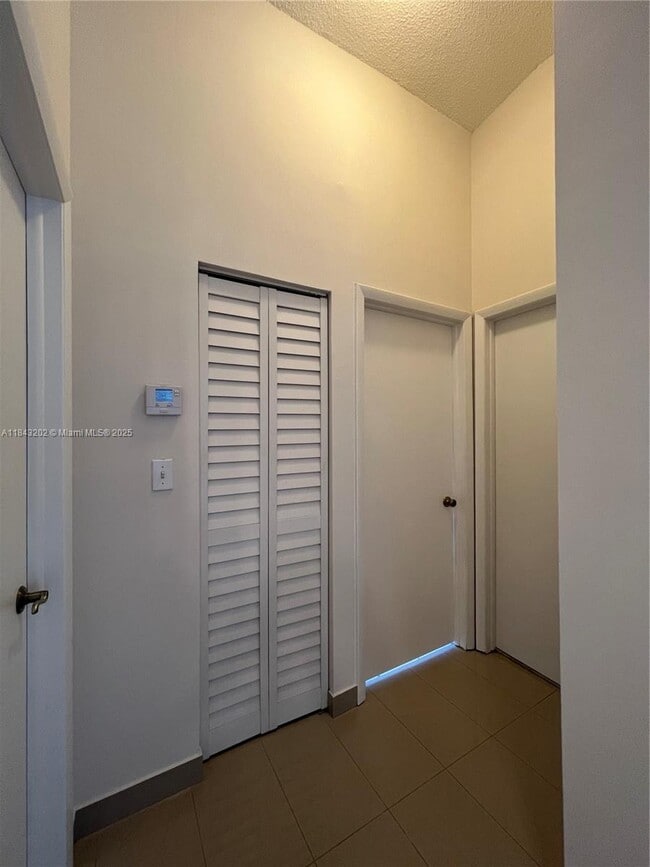 Building Photo - 7500 SW 153rd Ct