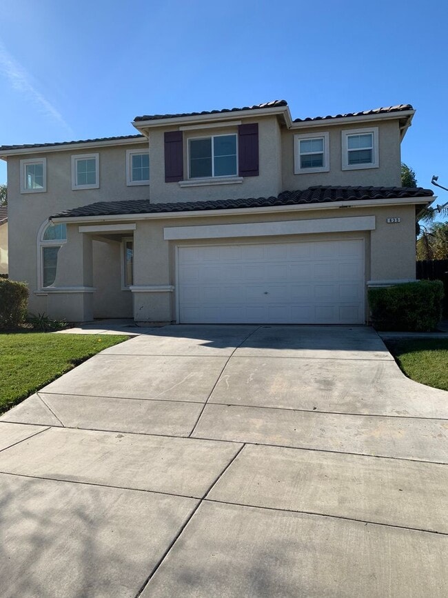 Building Photo - Beautiful home in Patterson