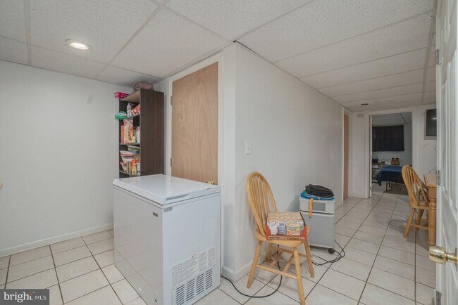 Building Photo - 3012 N Calvert St