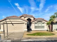 Building Photo - 1710 N 125th Ln