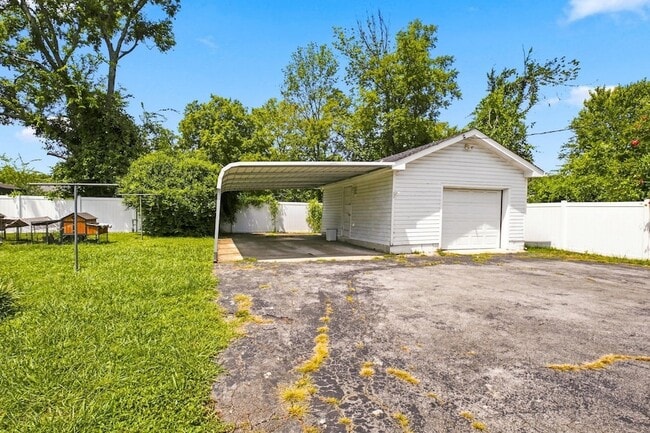Building Photo - 122 Hammond Ave