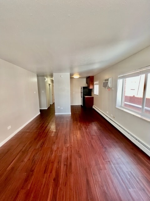 Building Photo - 1345 Monroe St