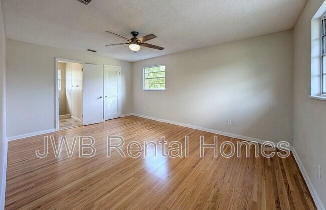 Building Photo - 5091 Somersby Rd