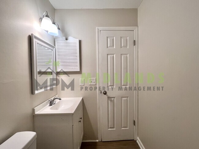 Building Photo - 29A Battery Walk Ct