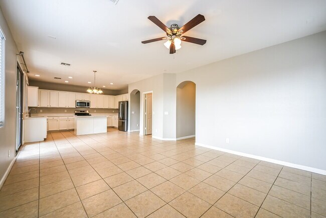 Building Photo - 1465 E Mia Ln