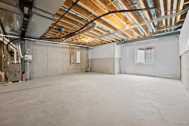 Building Photo - 10633 Barrett