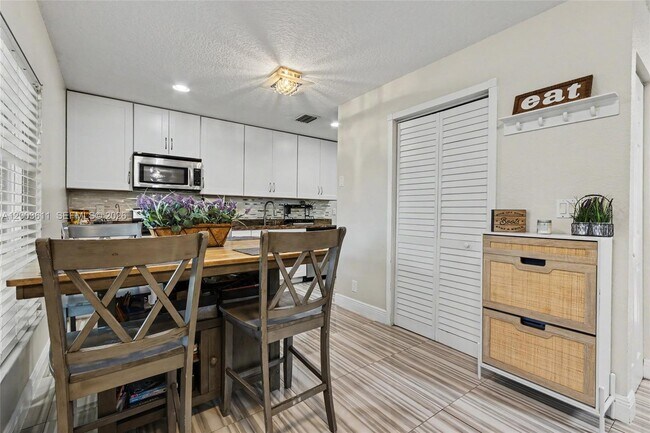 Building Photo - 7941 NW 3rd Pl