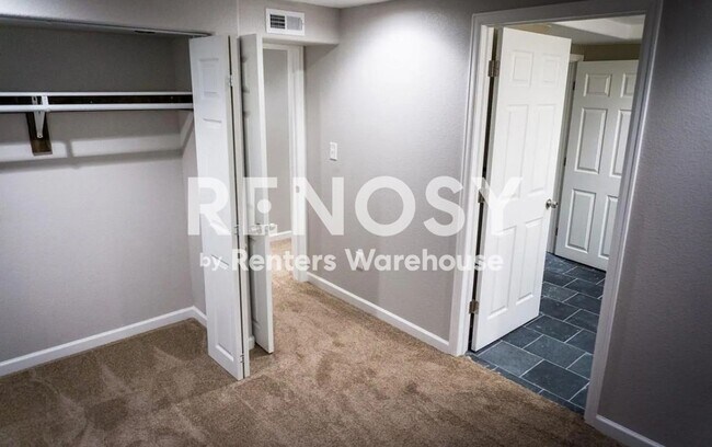 Building Photo - Spacious 4-Bedroom Duplex Near Anschutz Medical Campus – Available Now!