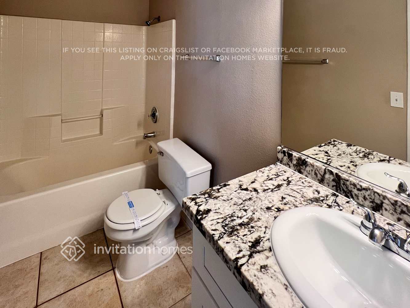 Building Photo - 876 Tollbrook Way