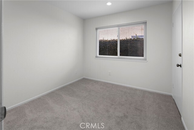 Building Photo - 17825 Holmes Ave