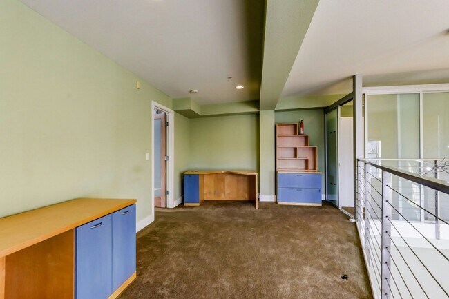 Building Photo - 725 Tehama St