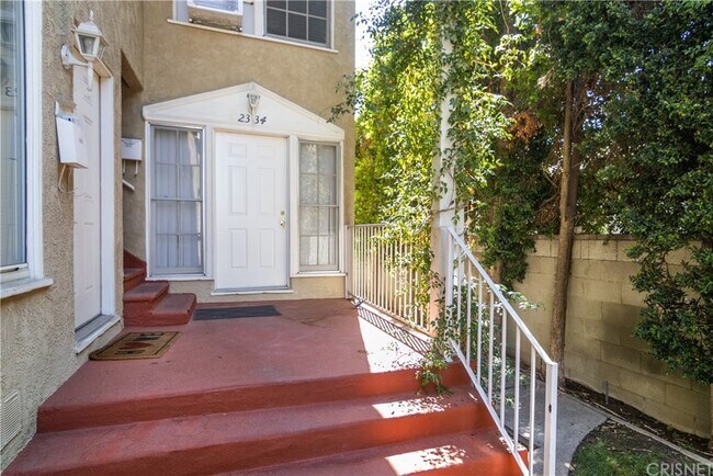 Primary Photo - 2334 Keeler St