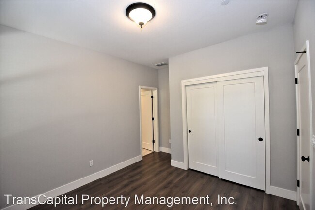 Building Photo - 3 br, 3.5 bath House - 401 10th Street