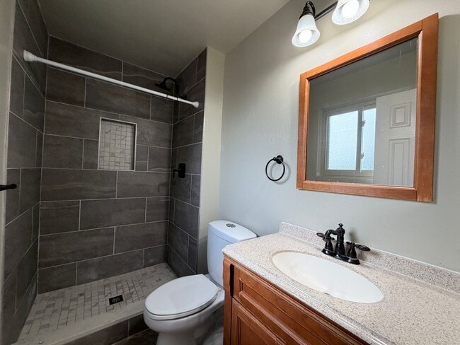 Building Photo - 3815 S Pitkin Cir