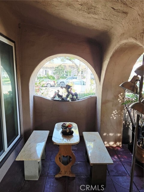 Building Photo - 554 Hawthorne St