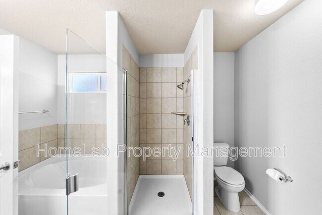 Building Photo - 11734 Pelican Cove