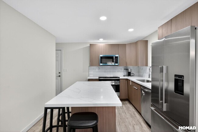 Building Photo - 126 K St NE