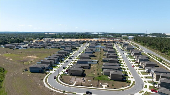Building Photo - 8735 Sportsman Lp