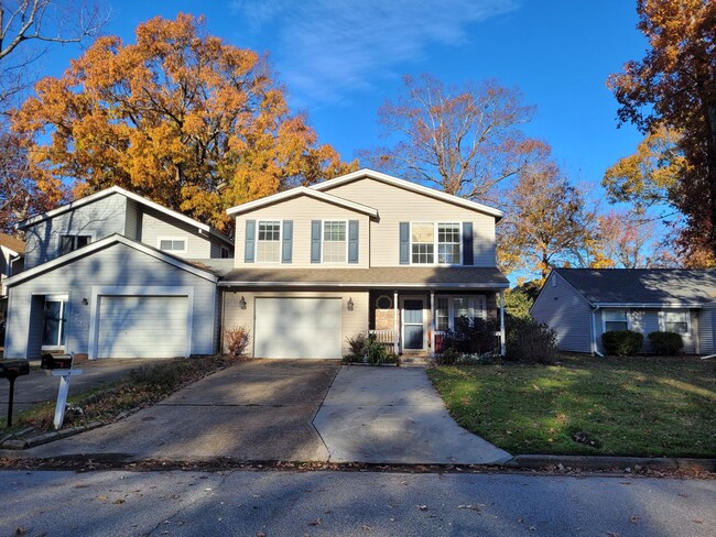 Building Photo - 5 Bedroom 3 Bath Home with Sunroom in Virg...