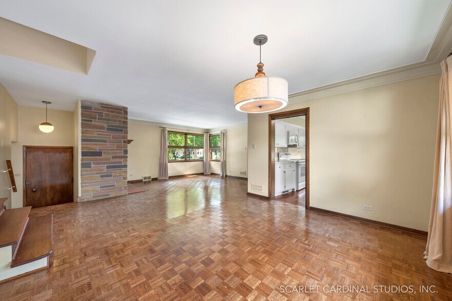 Living Room - 500 S Madison Ave