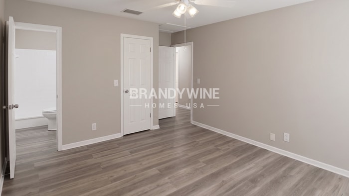 Building Photo - 1024 Hallwood Loop