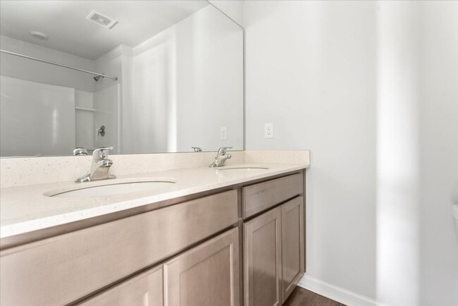 Building Photo - Cullman City Limits - pet friendly
