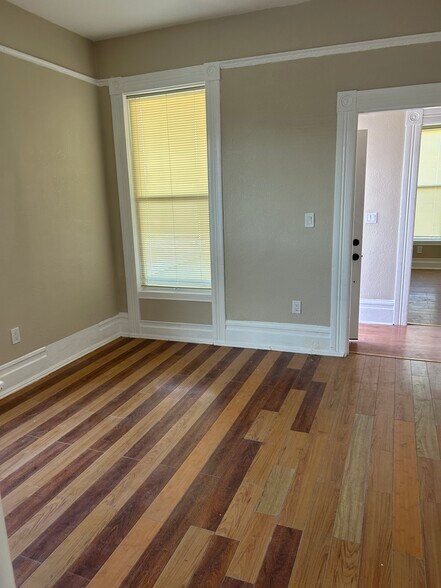 Building Photo - 1183 63rd St