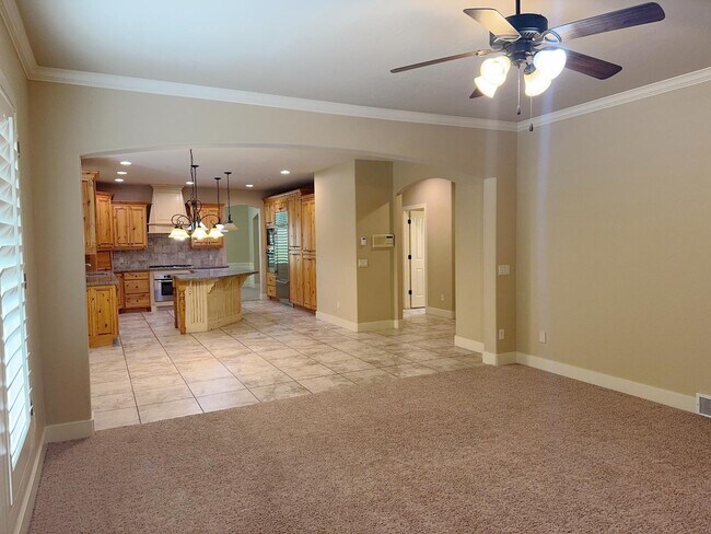 Building Photo - 1724 Ellerbeck Ln