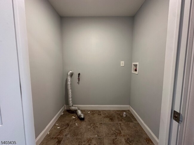 Building Photo - 15 N 6th St