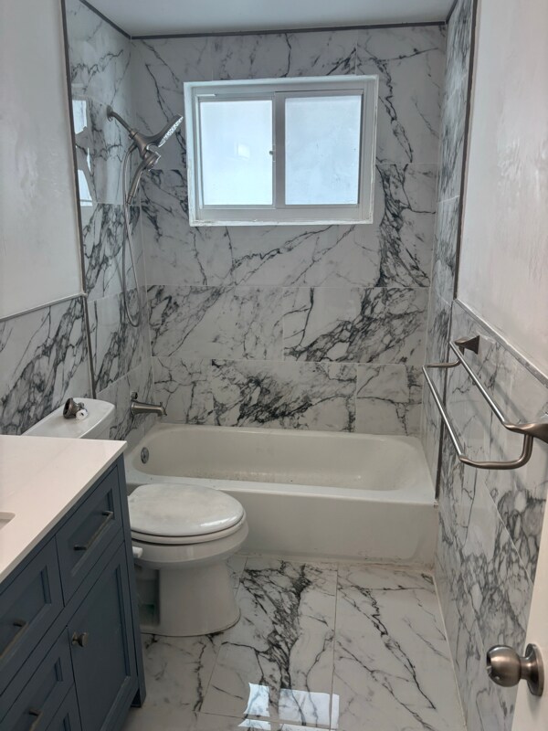 Building Photo - 8040 Tatum Waterway Dr