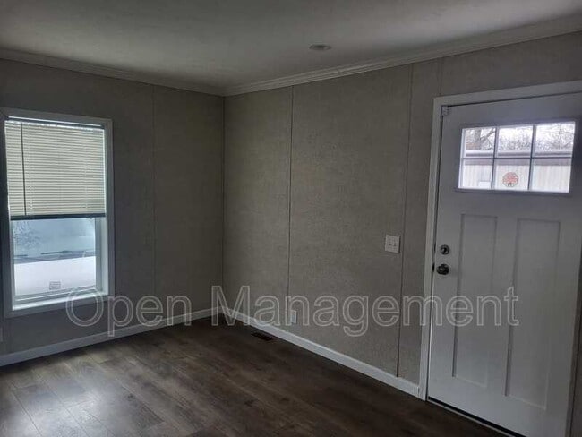 Building Photo - 3416 Kramers Ln