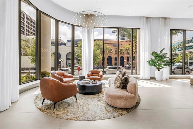 Building Photo - 275 1st Ave S