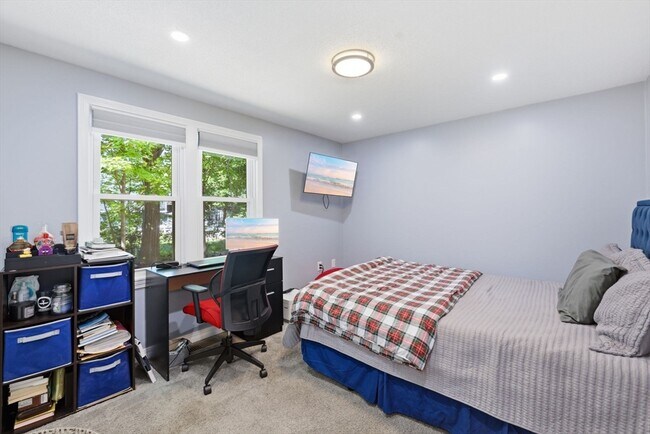 Building Photo - 59 Merrimack Meadows Ln