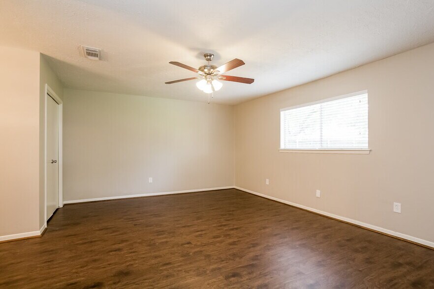 Building Photo - 1817 New Orleans St