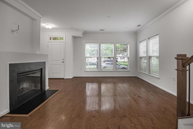 Building Photo - 629 Diamondback Dr