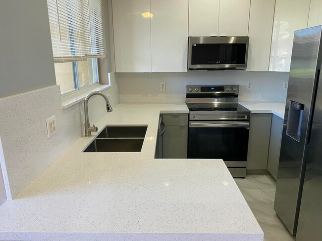 Building Photo - 4366 Berkshire Wharf Dr