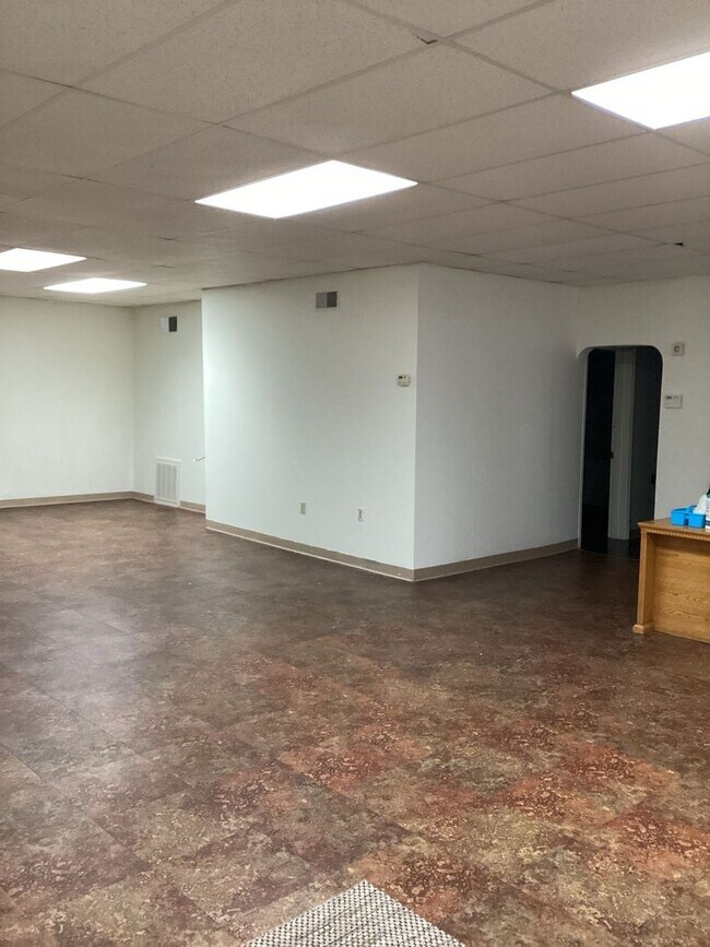 Building Photo - 10 First Avenue