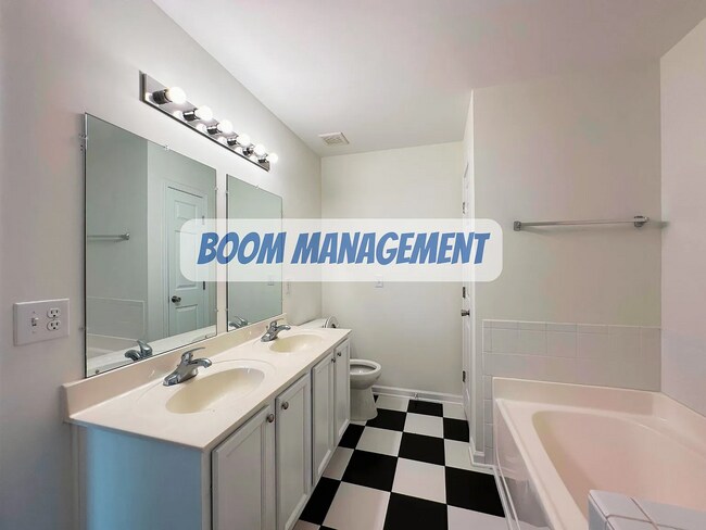 Building Photo - 331 Gilman Ln